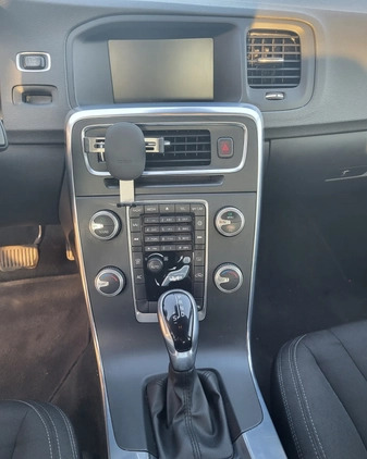 Volvo S60 cena 44950 przebieg: 263000, rok produkcji 2014 z Białystok małe 106